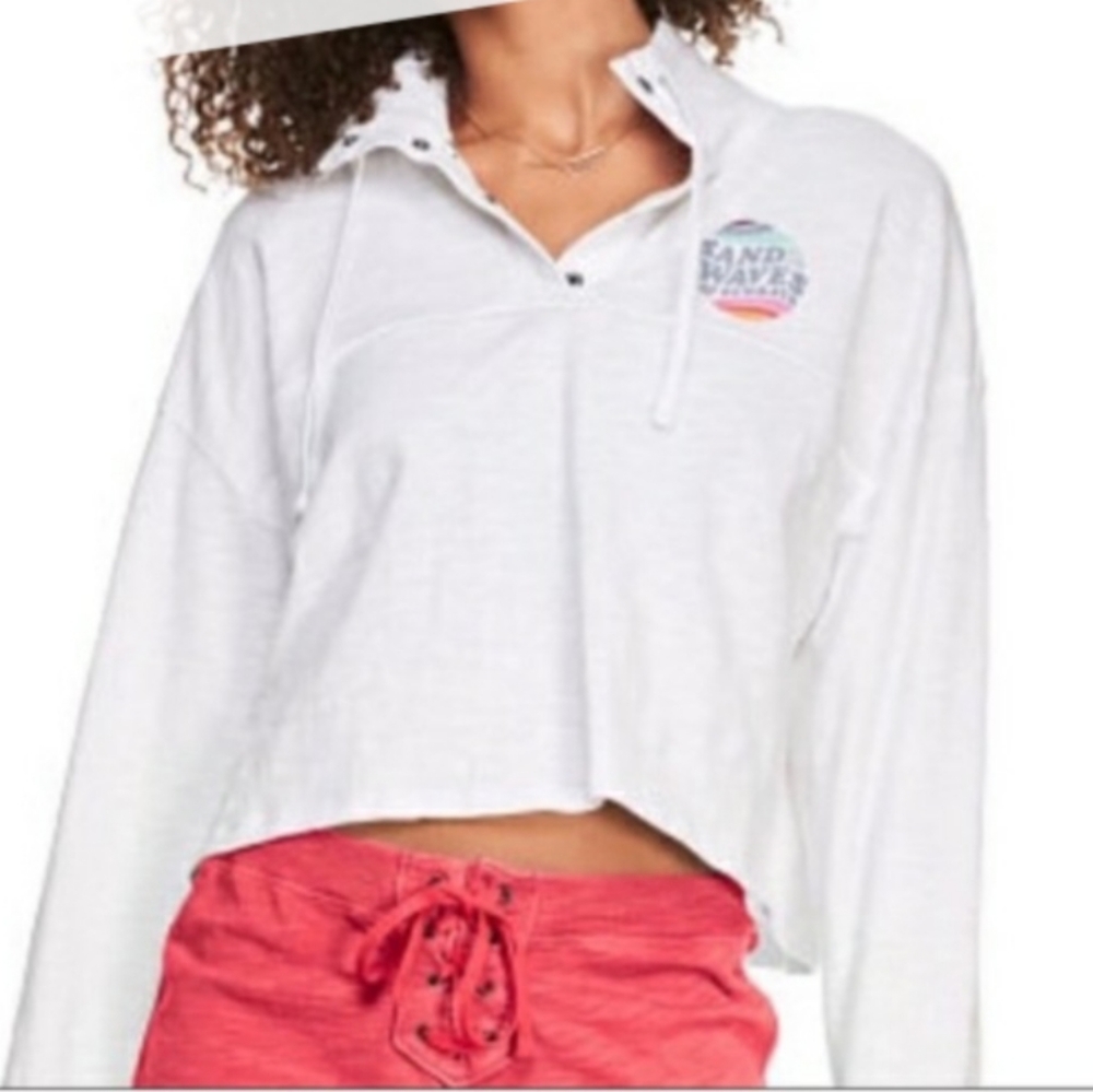 Pink VS white oversized cropped top sand waves and sunrays
